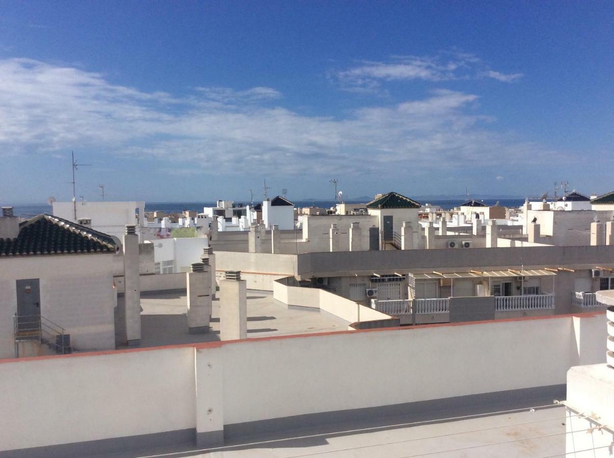 Luxury Beach Apartment Torrevieja Bagian luar foto